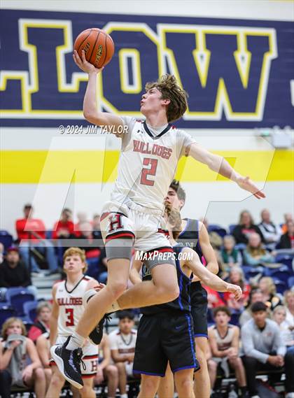 Thumbnail 2 in Lipan vs. Hamilton (UIL 2A Bi-district playoff) photogallery.
