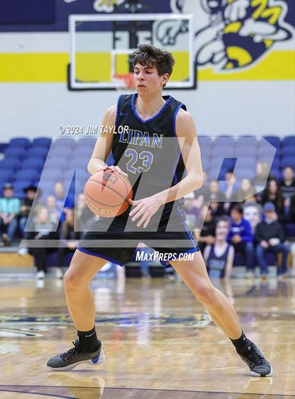 Thumbnail 3 in Lipan vs. Hamilton (UIL 2A Bi-district playoff) photogallery.