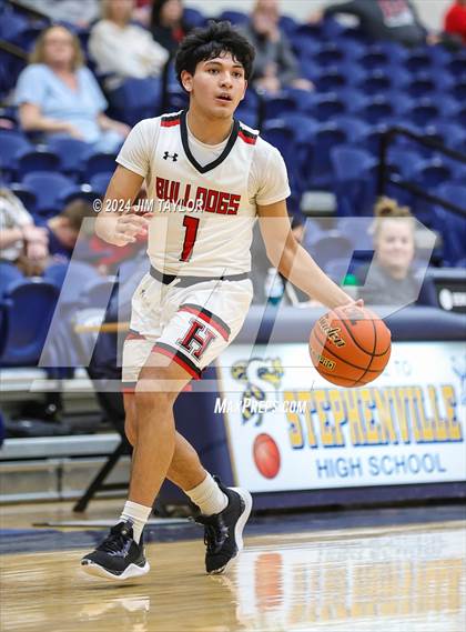 Thumbnail 2 in Lipan vs. Hamilton (UIL 2A Bi-district playoff) photogallery.