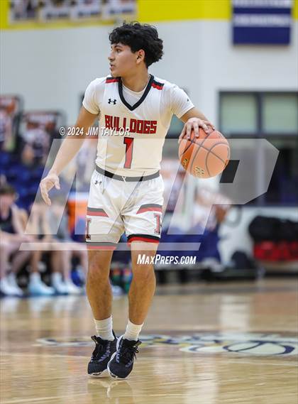 Thumbnail 1 in Lipan vs. Hamilton (UIL 2A Bi-district playoff) photogallery.