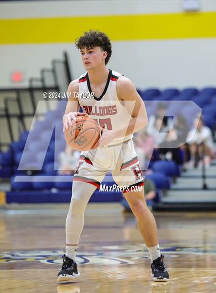 Thumbnail 3 in Lipan vs. Hamilton (UIL 2A Bi-district playoff) photogallery.
