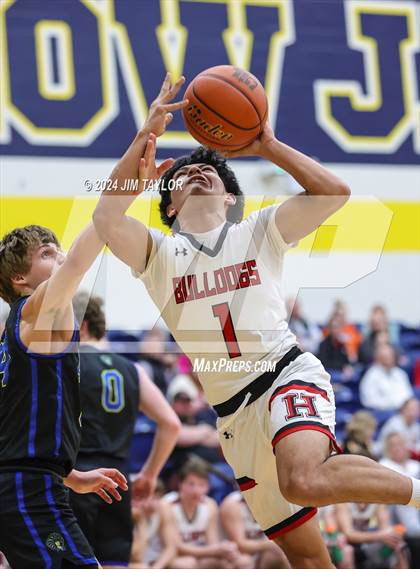 Thumbnail 3 in Lipan vs. Hamilton (UIL 2A Bi-district playoff) photogallery.