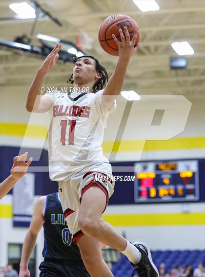 Thumbnail 2 in Lipan vs. Hamilton (UIL 2A Bi-district playoff) photogallery.