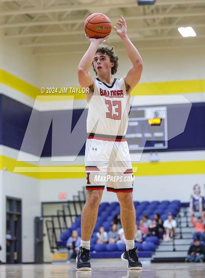 Thumbnail 3 in Lipan vs. Hamilton (UIL 2A Bi-district playoff) photogallery.
