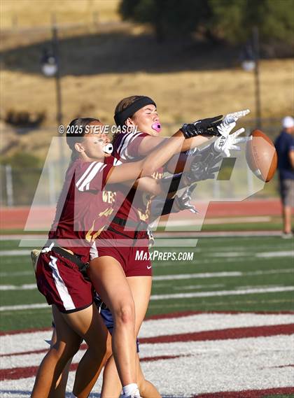 Thumbnail 2 in Vista del Lago @ Whitney photogallery.