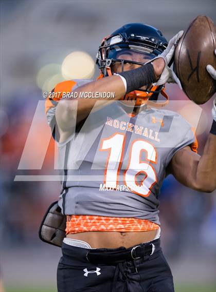 Thumbnail 3 in Rowlett vs Rockwall photogallery.