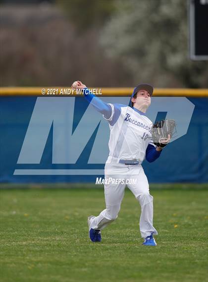 Thumbnail 3 in Boyd-Buchanan vs. South Pittsburg photogallery.