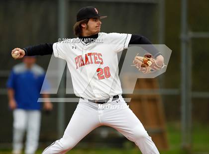 Thumbnail 2 in Boyd-Buchanan vs. South Pittsburg photogallery.