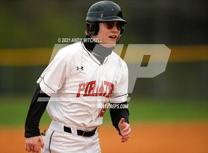 Thumbnail 1 in Boyd-Buchanan vs. South Pittsburg photogallery.