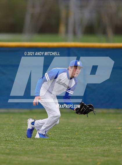 Thumbnail 2 in Boyd-Buchanan vs. South Pittsburg photogallery.