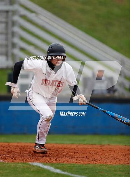 Thumbnail 2 in Boyd-Buchanan vs. South Pittsburg photogallery.