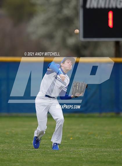 Thumbnail 1 in Boyd-Buchanan vs. South Pittsburg photogallery.