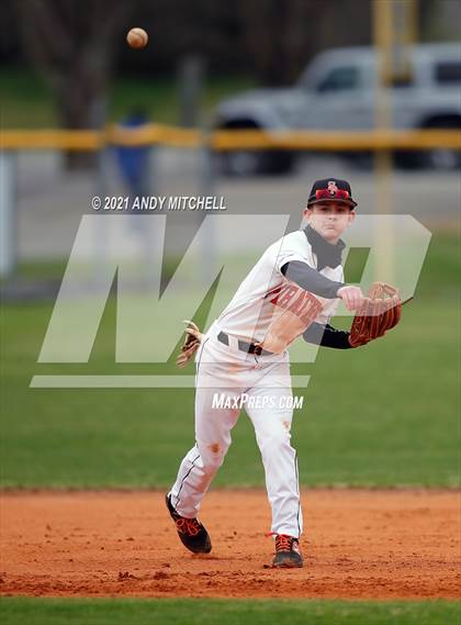Thumbnail 1 in Boyd-Buchanan vs. South Pittsburg photogallery.