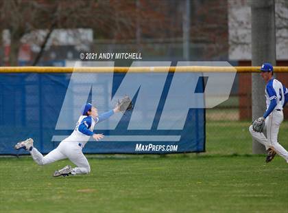 Thumbnail 2 in Boyd-Buchanan vs. South Pittsburg photogallery.