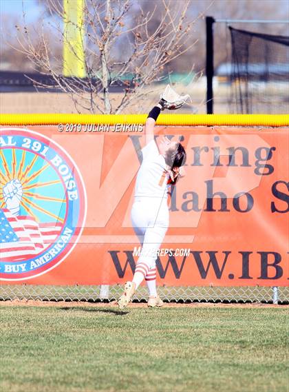 Thumbnail 2 in Bishop Manogue vs Ridgevue (Win The Pitch Tournament) photogallery.