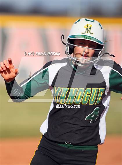 Thumbnail 1 in Bishop Manogue vs Ridgevue (Win The Pitch Tournament) photogallery.