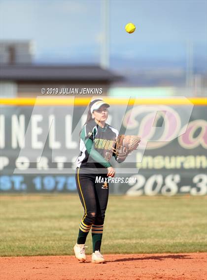 Thumbnail 3 in Bishop Manogue vs Ridgevue (Win The Pitch Tournament) photogallery.
