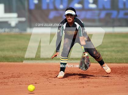 Thumbnail 1 in Bishop Manogue vs Ridgevue (Win The Pitch Tournament) photogallery.