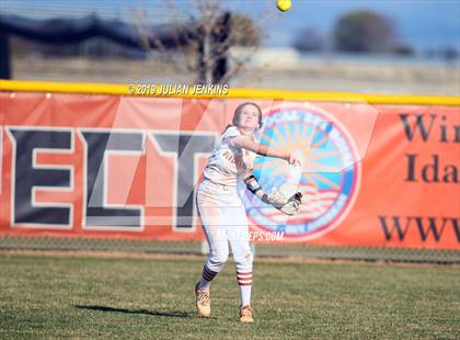Thumbnail 1 in Bishop Manogue vs Ridgevue (Win The Pitch Tournament) photogallery.