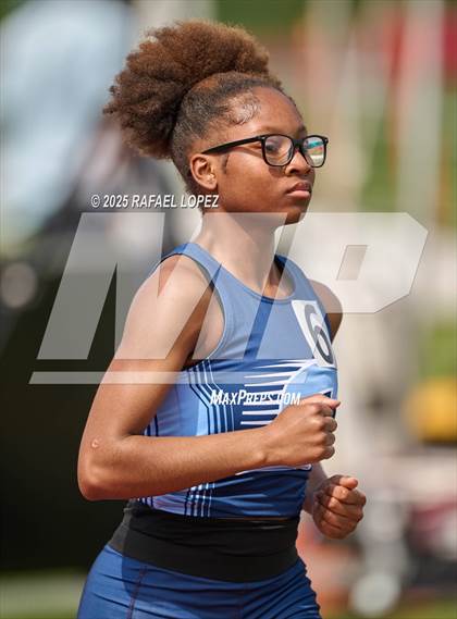 Thumbnail 3 in Dave Bethany Relays(1600M) photogallery.