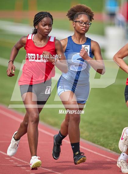 Thumbnail 2 in Dave Bethany Relays(1600M) photogallery.