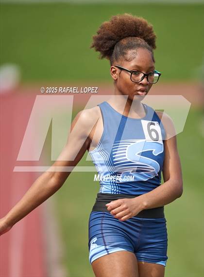 Thumbnail 3 in Dave Bethany Relays(1600M) photogallery.