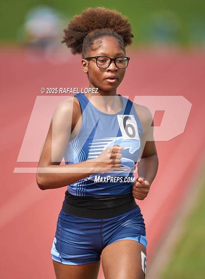 Thumbnail 2 in Dave Bethany Relays(1600M) photogallery.