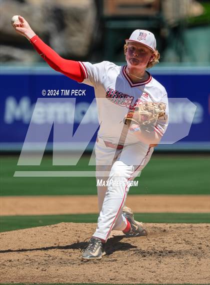 Thumbnail 3 in Mission Viejo vs. Don Lugo (HALO Classic) photogallery.