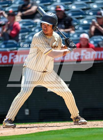 Thumbnail 3 in Mission Viejo vs. Don Lugo (HALO Classic) photogallery.
