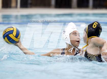 Thumbnail 3 in Pinole Valley vs. Bishop O'Dowd photogallery.