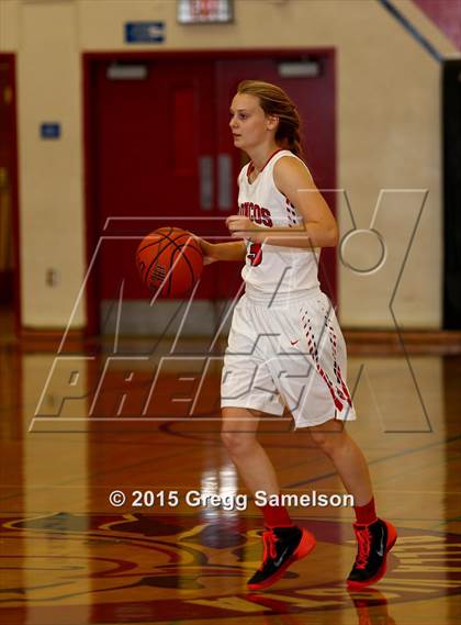 Thumbnail 2 in Bella Vista vs Alumni photogallery.