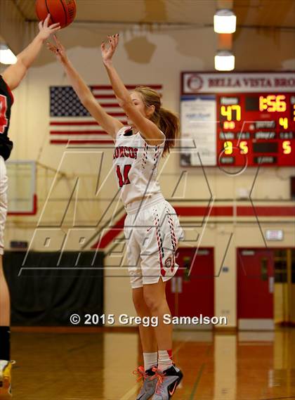 Thumbnail 3 in Bella Vista vs Alumni photogallery.
