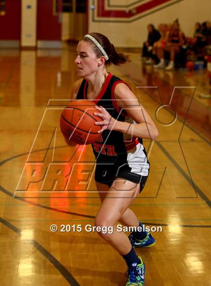 Thumbnail 3 in Bella Vista vs Alumni photogallery.
