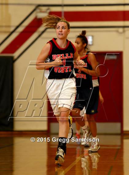 Thumbnail 3 in Bella Vista vs Alumni photogallery.
