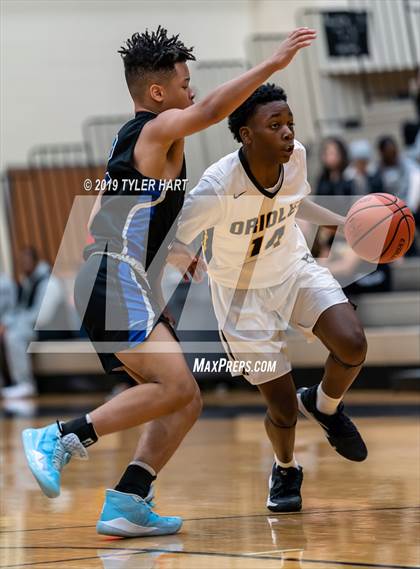 Thumbnail 1 in Hamilton Southeastern @ Avon photogallery.