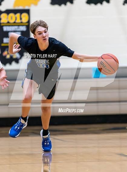 Thumbnail 3 in Hamilton Southeastern @ Avon photogallery.