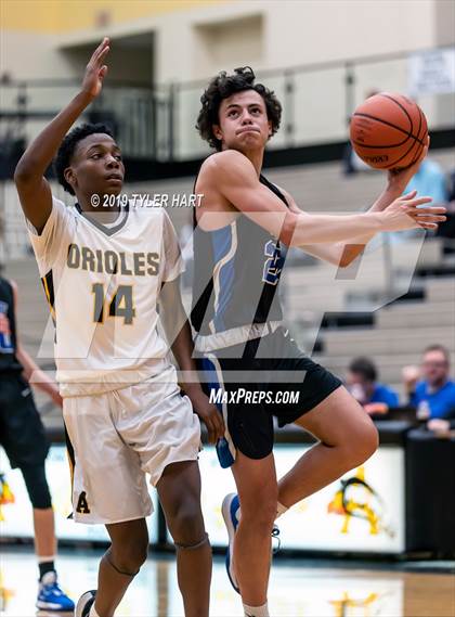 Thumbnail 1 in Hamilton Southeastern @ Avon photogallery.