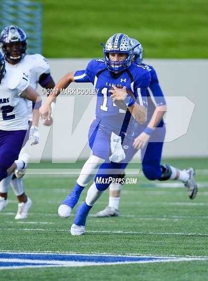 Thumbnail 2 in College Station vs. Georgetown (UIL 5A Area Playoff) photogallery.