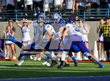 Thumbnail 1 in College Station vs. Georgetown (UIL 5A Area Playoff) photogallery.