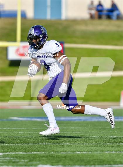 Thumbnail 2 in College Station vs. Georgetown (UIL 5A Area Playoff) photogallery.