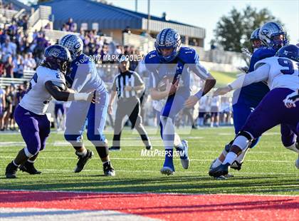 Thumbnail 2 in College Station vs. Georgetown (UIL 5A Area Playoff) photogallery.