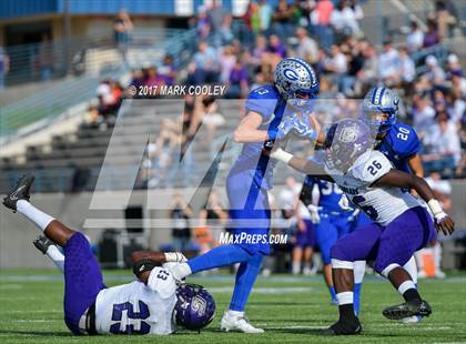 Thumbnail 1 in College Station vs. Georgetown (UIL 5A Area Playoff) photogallery.