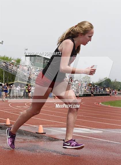 Thumbnail 2 in Section V Finals (Girls Steeplechase) photogallery.