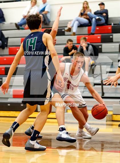 Thumbnail 2 in Bountiful vs. Copper Hills (Utah Elite 8) photogallery.