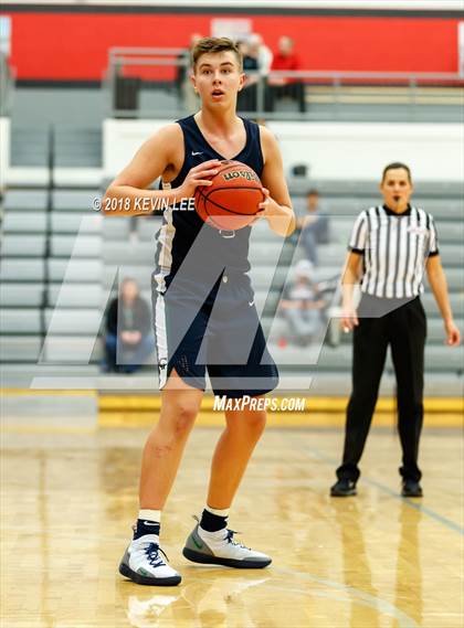 Thumbnail 2 in Bountiful vs. Copper Hills (Utah Elite 8) photogallery.