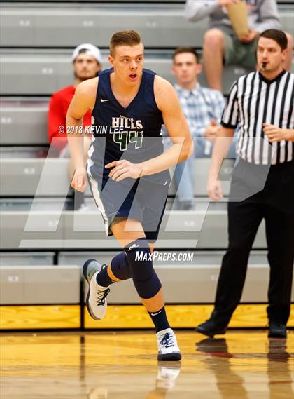 Thumbnail 1 in Bountiful vs. Copper Hills (Utah Elite 8) photogallery.