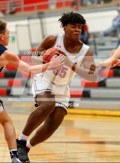 Thumbnail 3 in Bountiful vs. Copper Hills (Utah Elite 8) photogallery.
