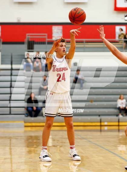 Thumbnail 1 in Bountiful vs. Copper Hills (Utah Elite 8) photogallery.