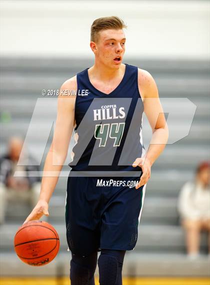 Thumbnail 1 in Bountiful vs. Copper Hills (Utah Elite 8) photogallery.