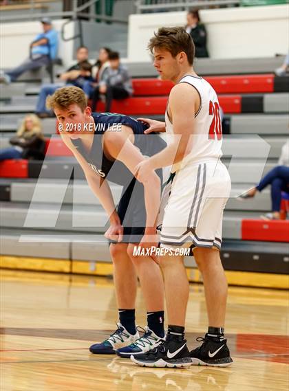 Thumbnail 3 in Bountiful vs. Copper Hills (Utah Elite 8) photogallery.